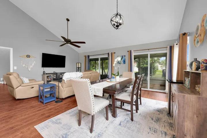 Dining / Living Room