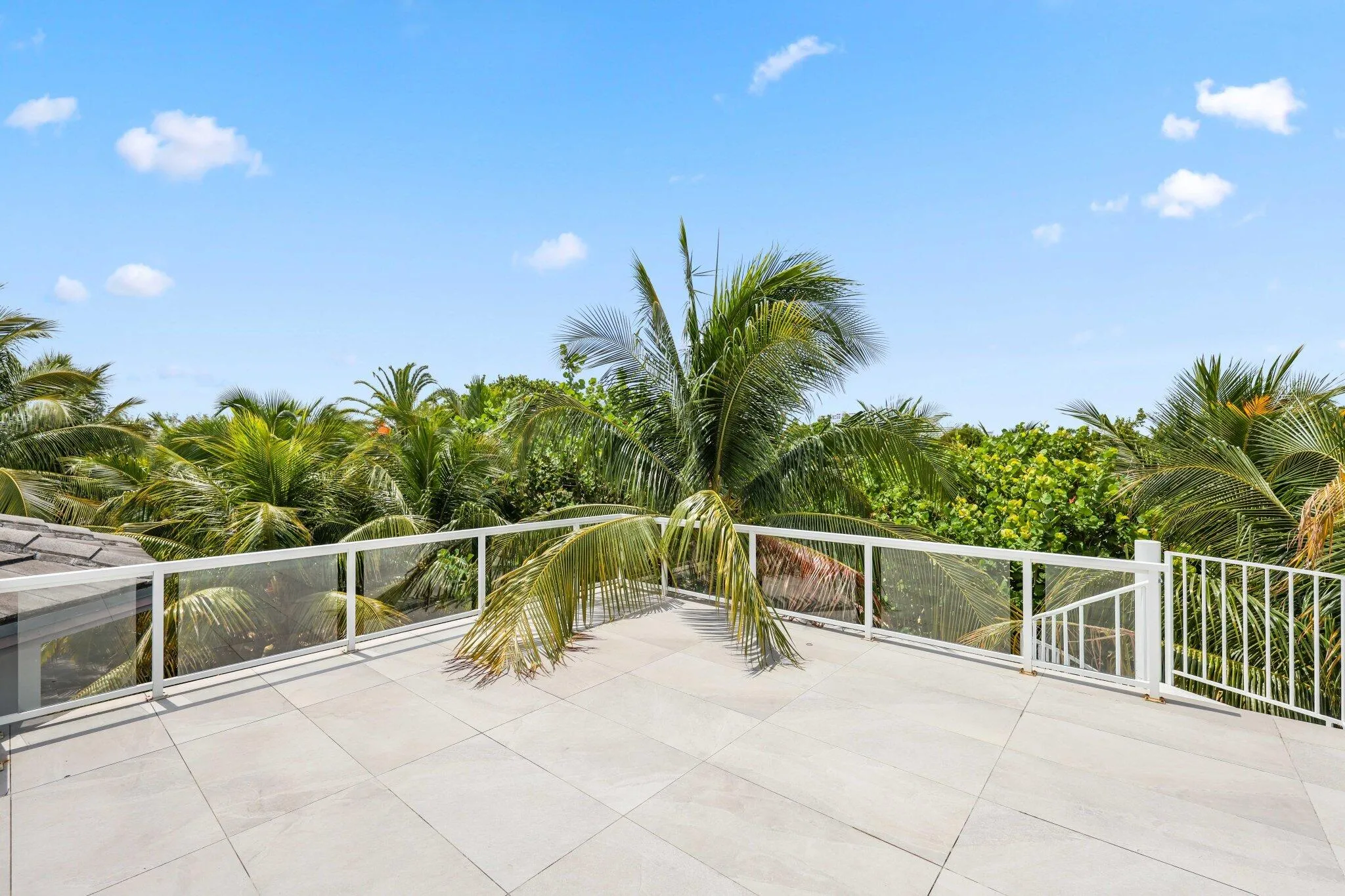 12 Sylvan Lane - 93.jpg-SMALL