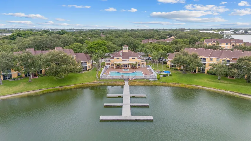 Clubhouse & Lake