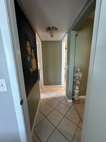 Bedroom Foyer