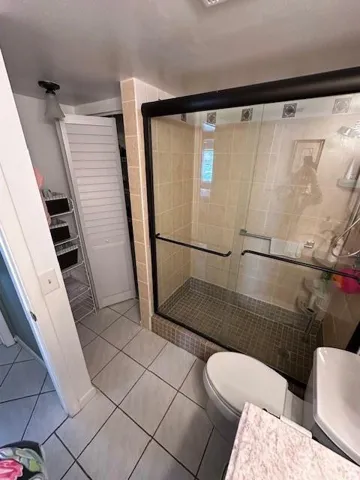 Walkin Shower with Sliding Glass Doors
