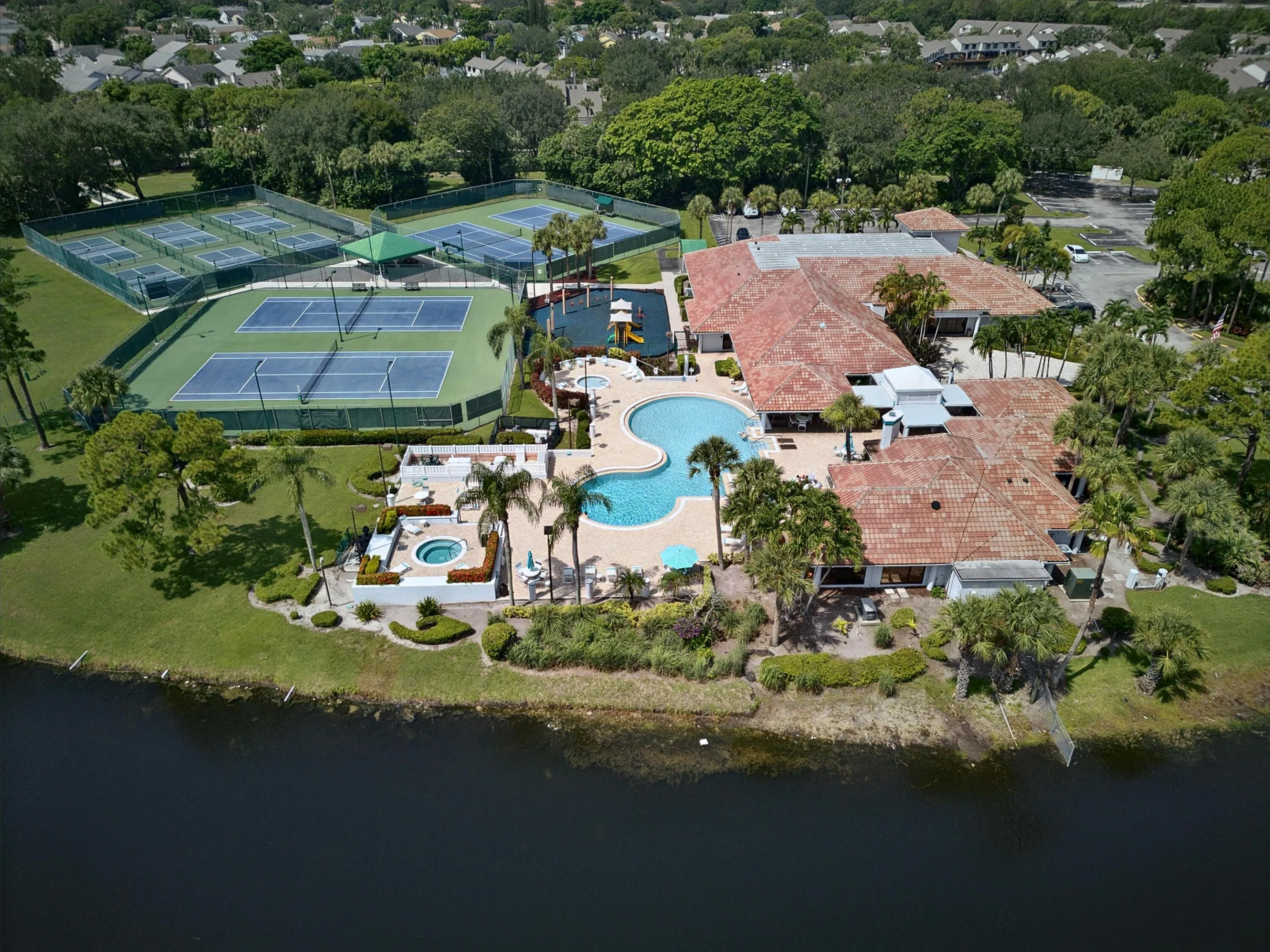 128 Hammock Dr (4)