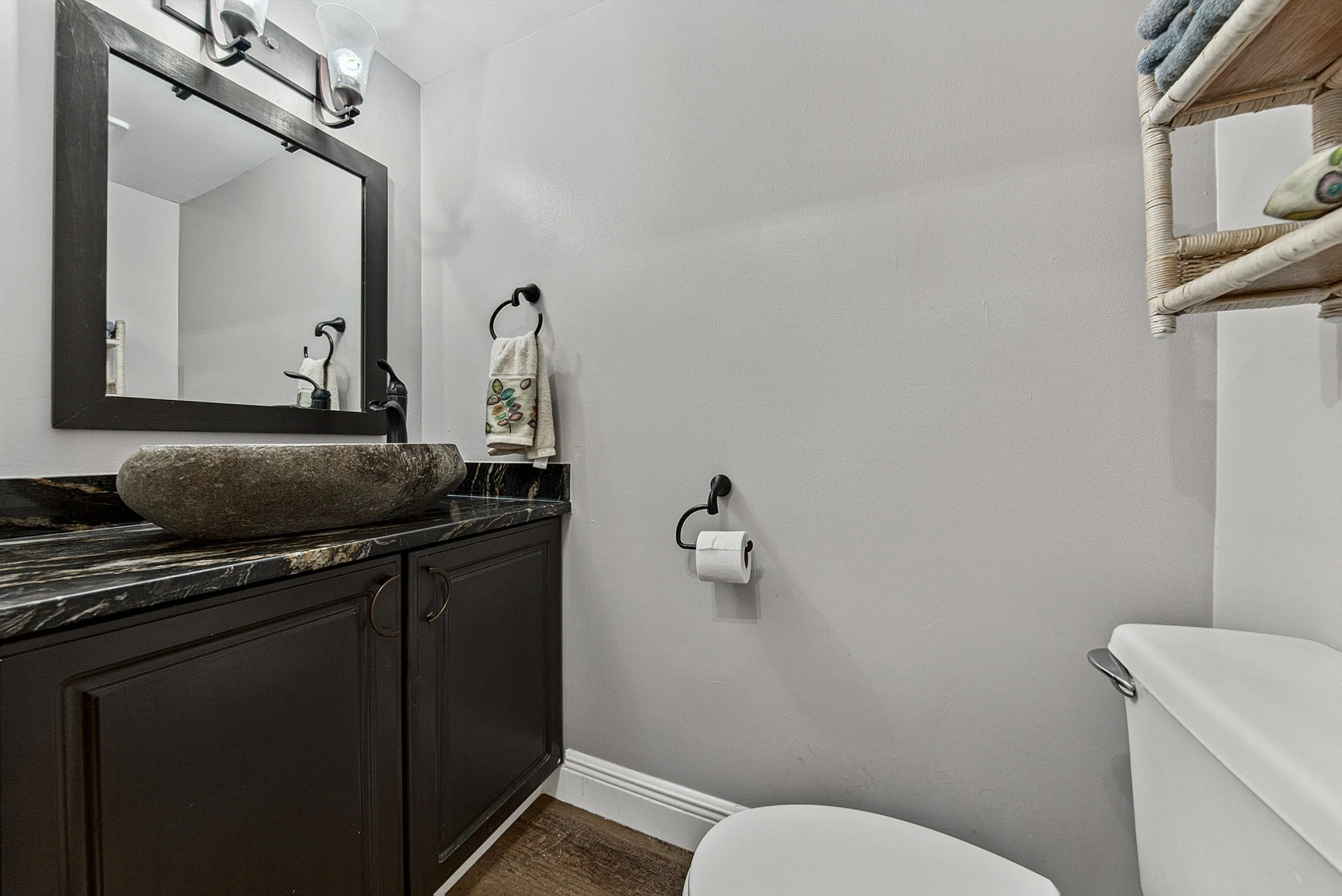 Guest bath on first floor