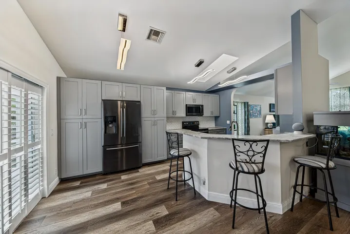Open Kitchen