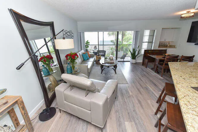1605 US1 Unit 1 205 Jupiter FL-small-007