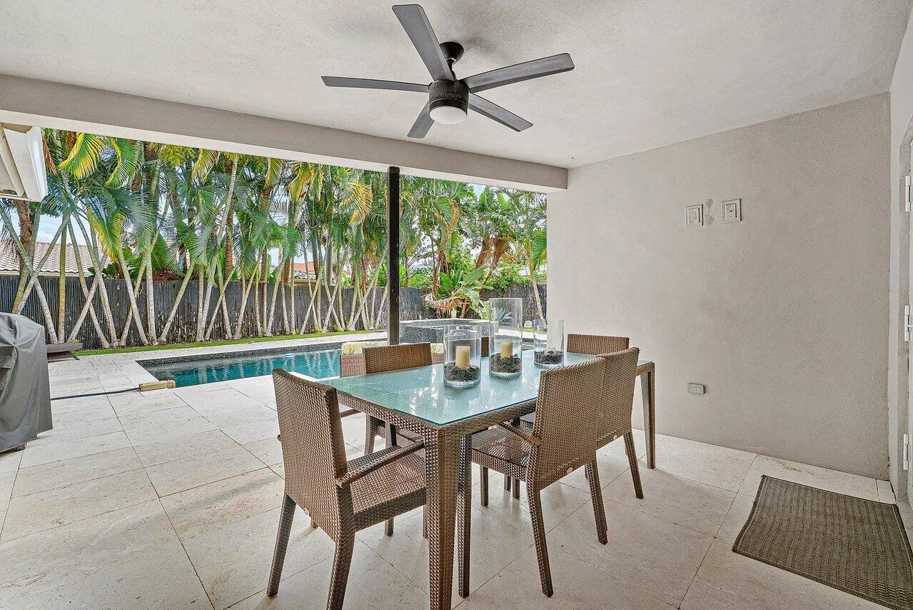 029-855BerkleyStreet-BocaRaton-FL-33487-