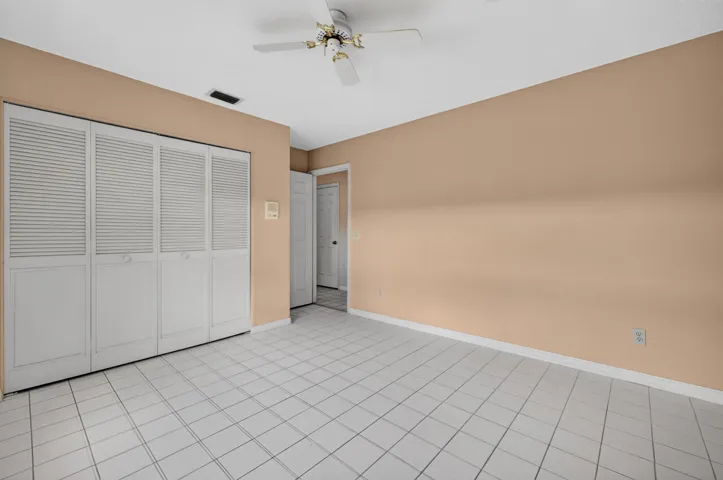 5803 Deer Run Dr-025