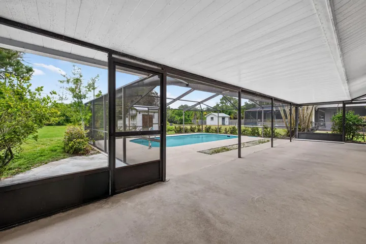 5803 Deer Run Dr-031
