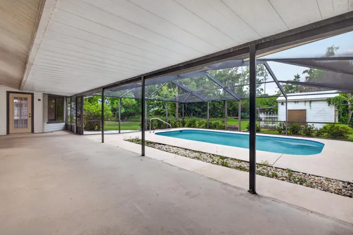 5803 Deer Run Dr-032