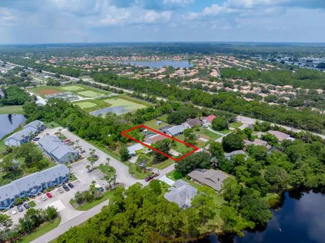 5803 Deer Run Dr-055