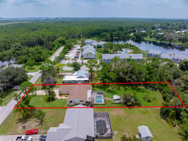 5803 Deer Run Dr-043