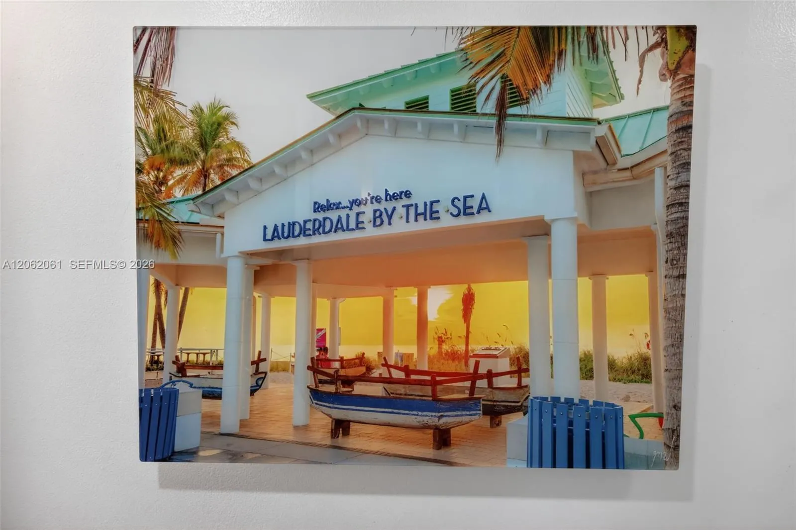 Live the coastal lifestyle and enjoy everything Lauderdale-by-the-Sea has to offer—from the beach to dining and local charm.
