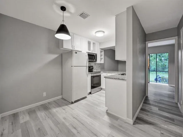 Riverside Kitchen