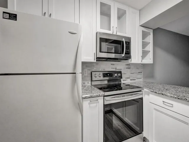 riverside kitchen 3