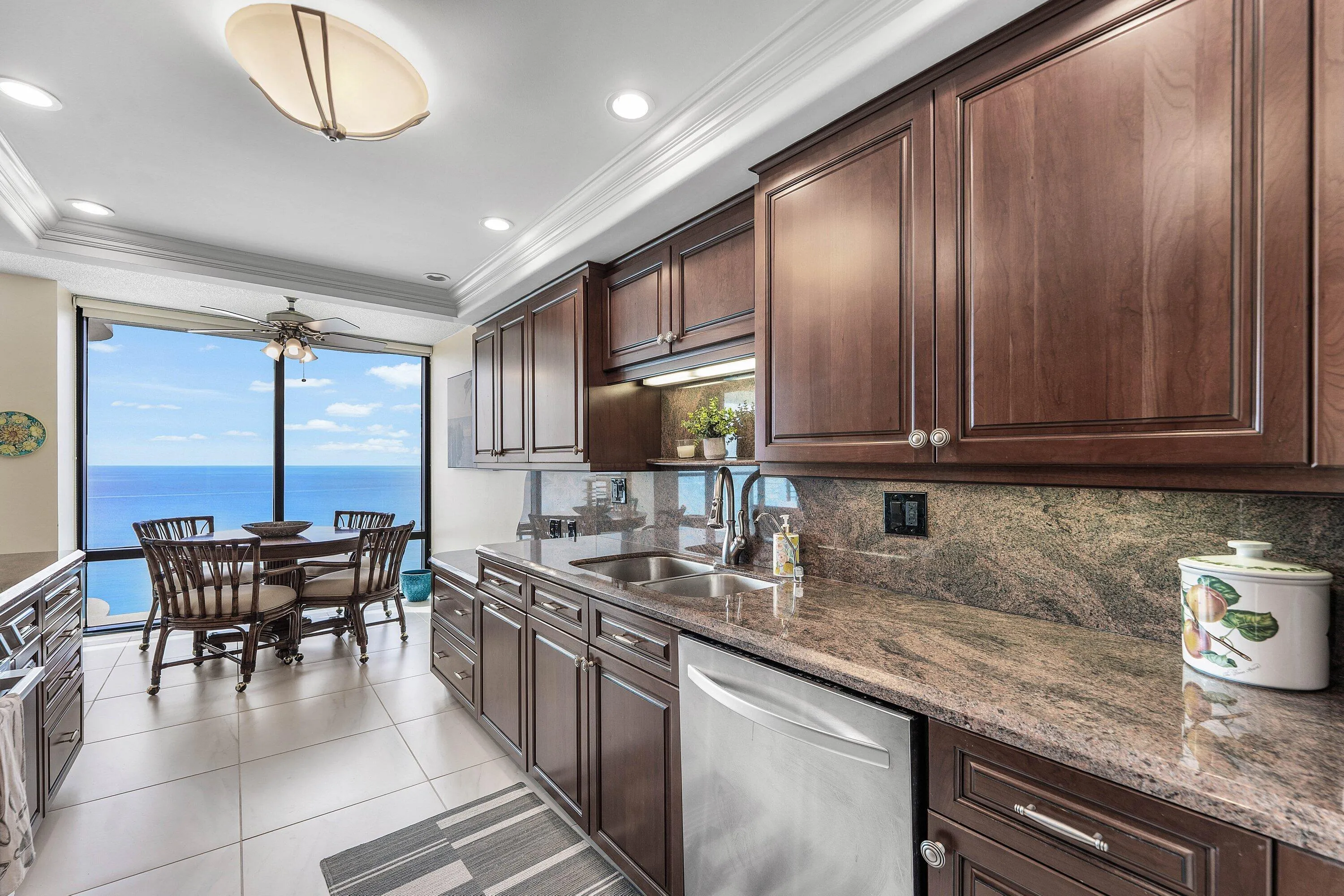 014-250SouthOceanBoulevard-8F-BocaRaton-