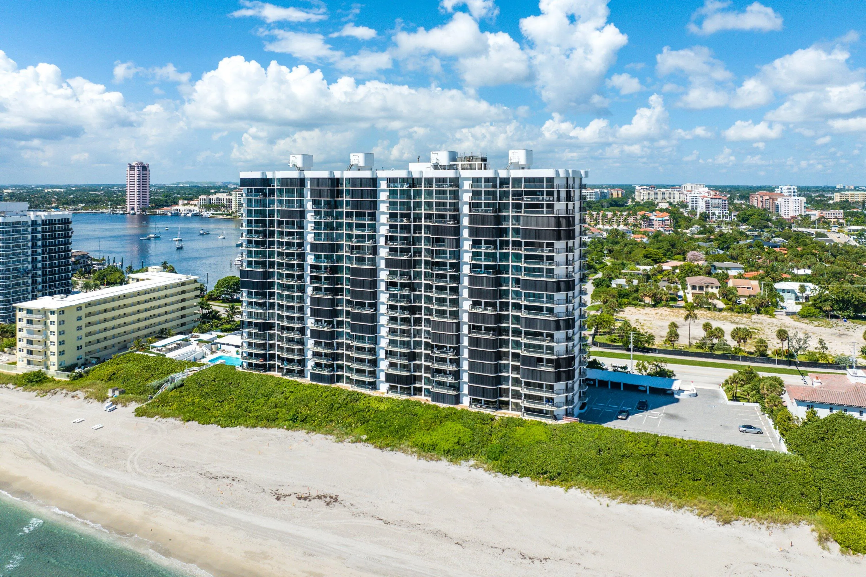 039-250SouthOceanBoulevard-BocaRaton-FL-