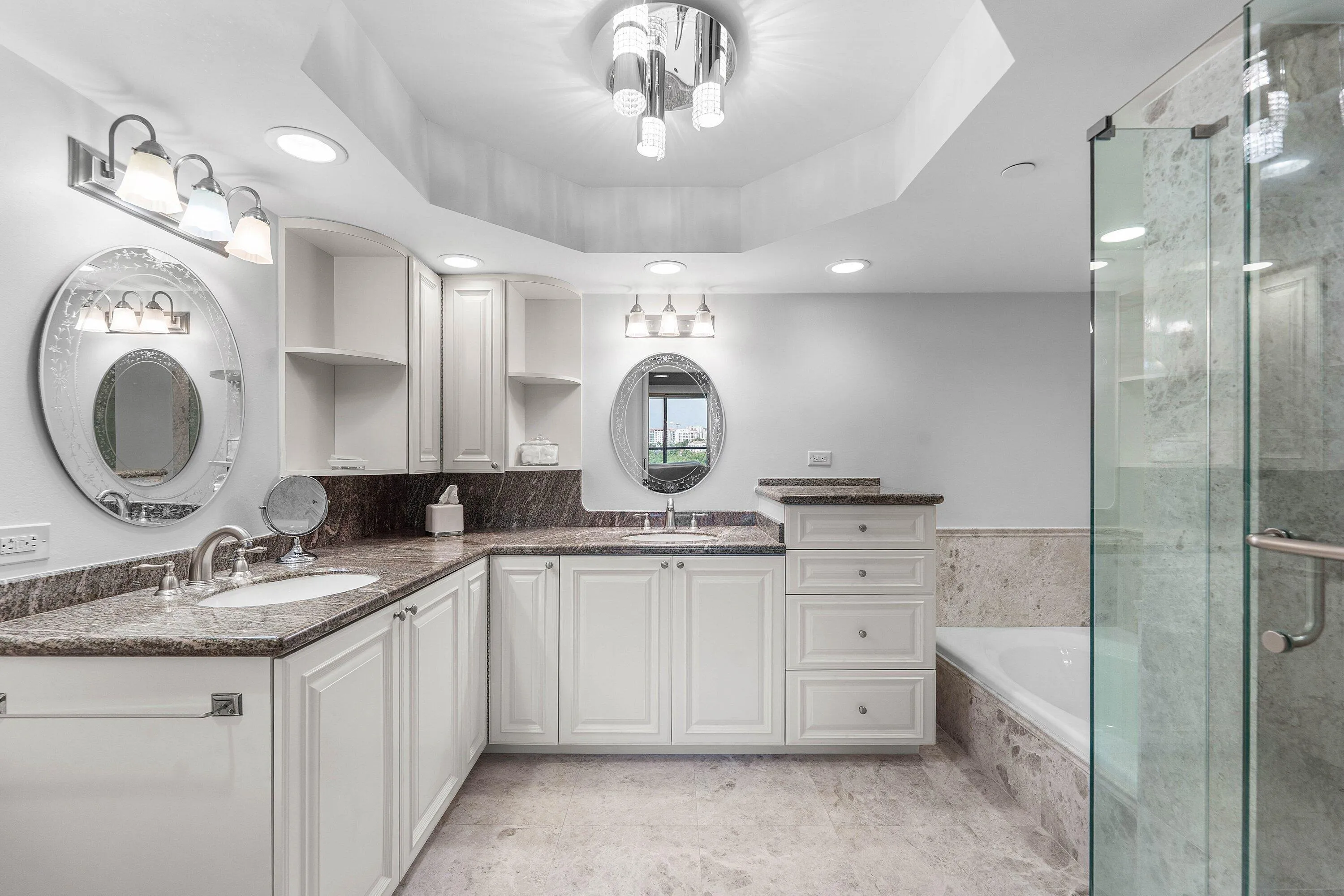 Primary Bath - Dual Sinks