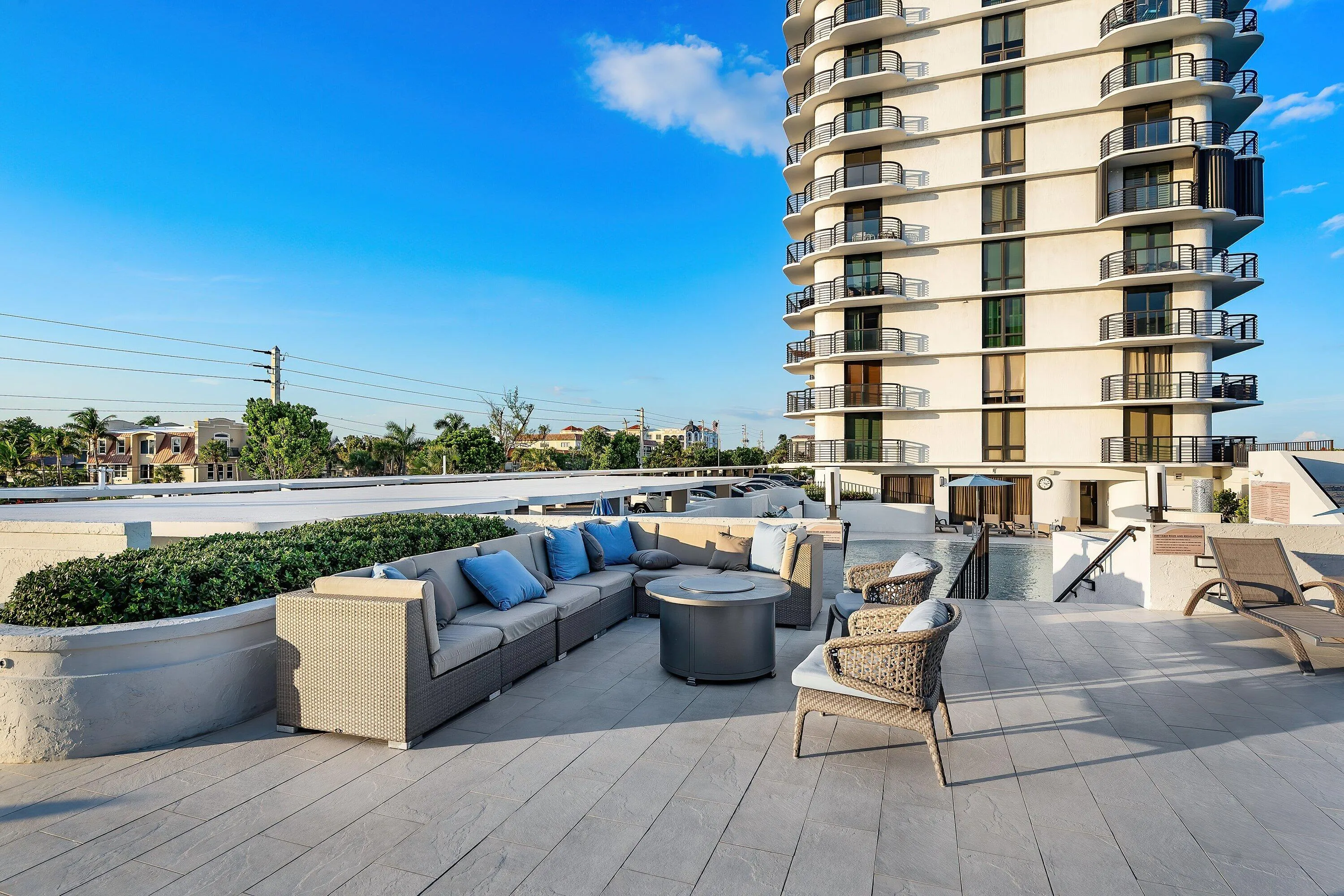 046-250SouthOceanBoulevard-8F-BocaRaton-