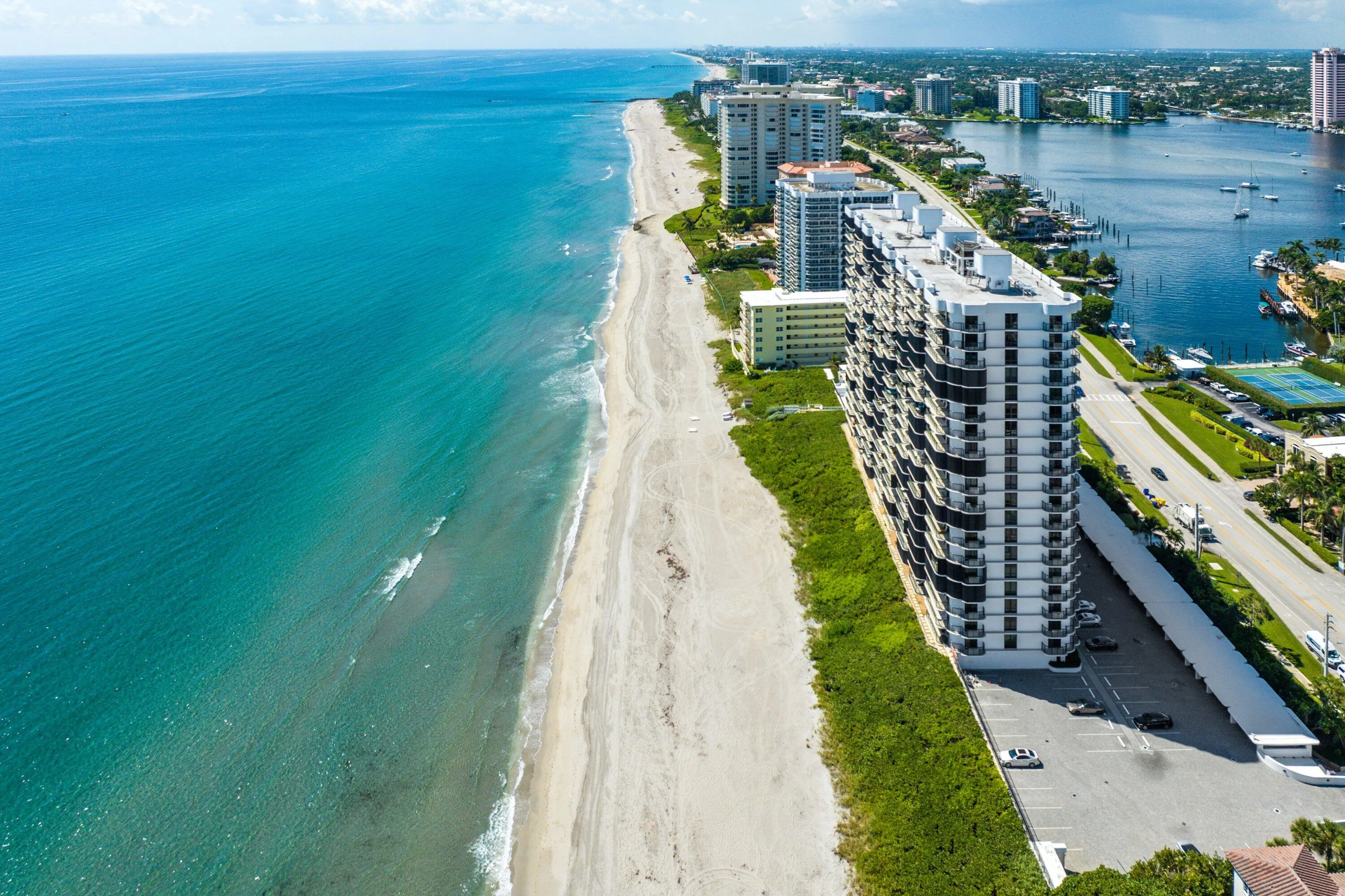 038-250SouthOceanBoulevard-BocaRaton-FL-