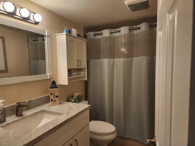 Tub/shower combo