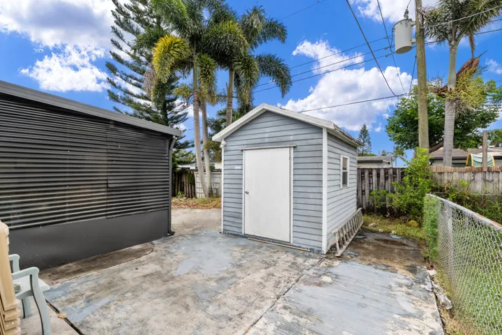 SHED