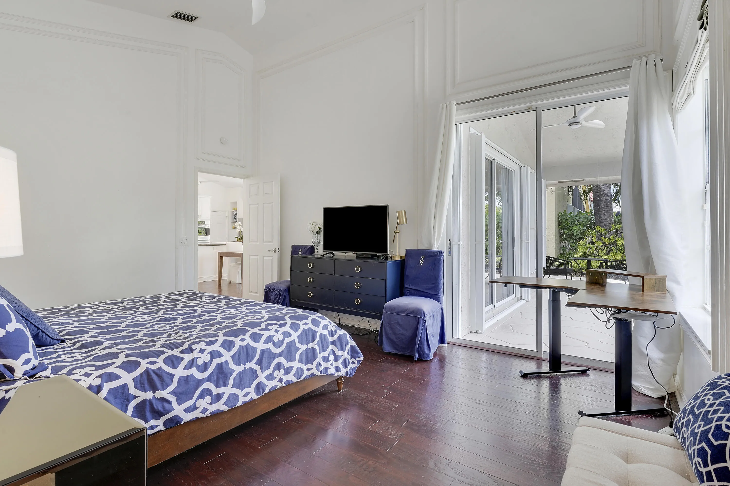 Large Master Suite