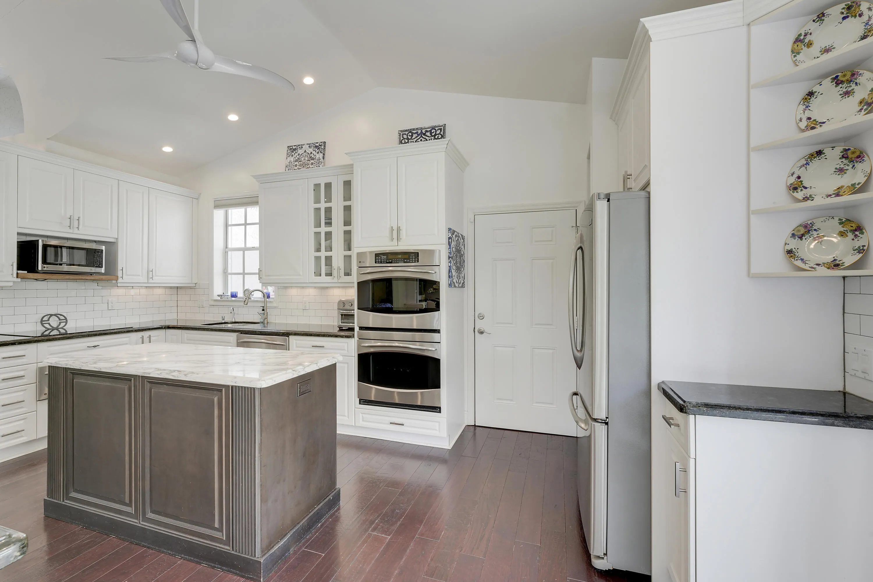 Kitchen w/ Double Wall Oven