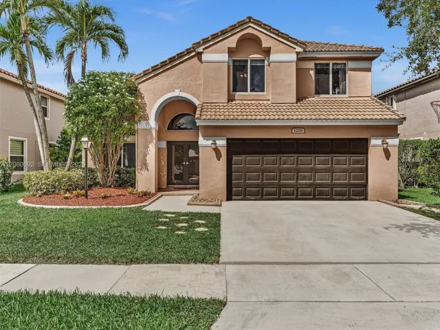 Welcoming curb appeal