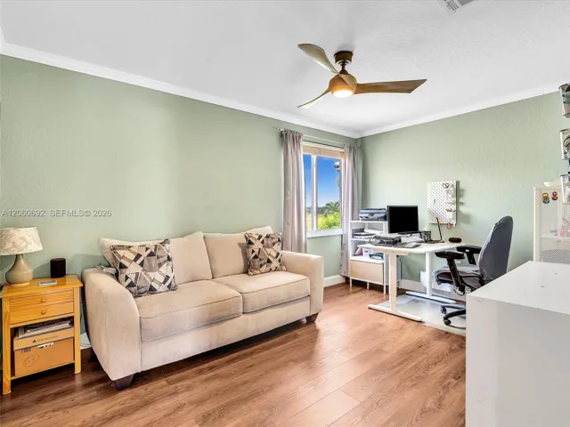 Alternative view Bedroom 4