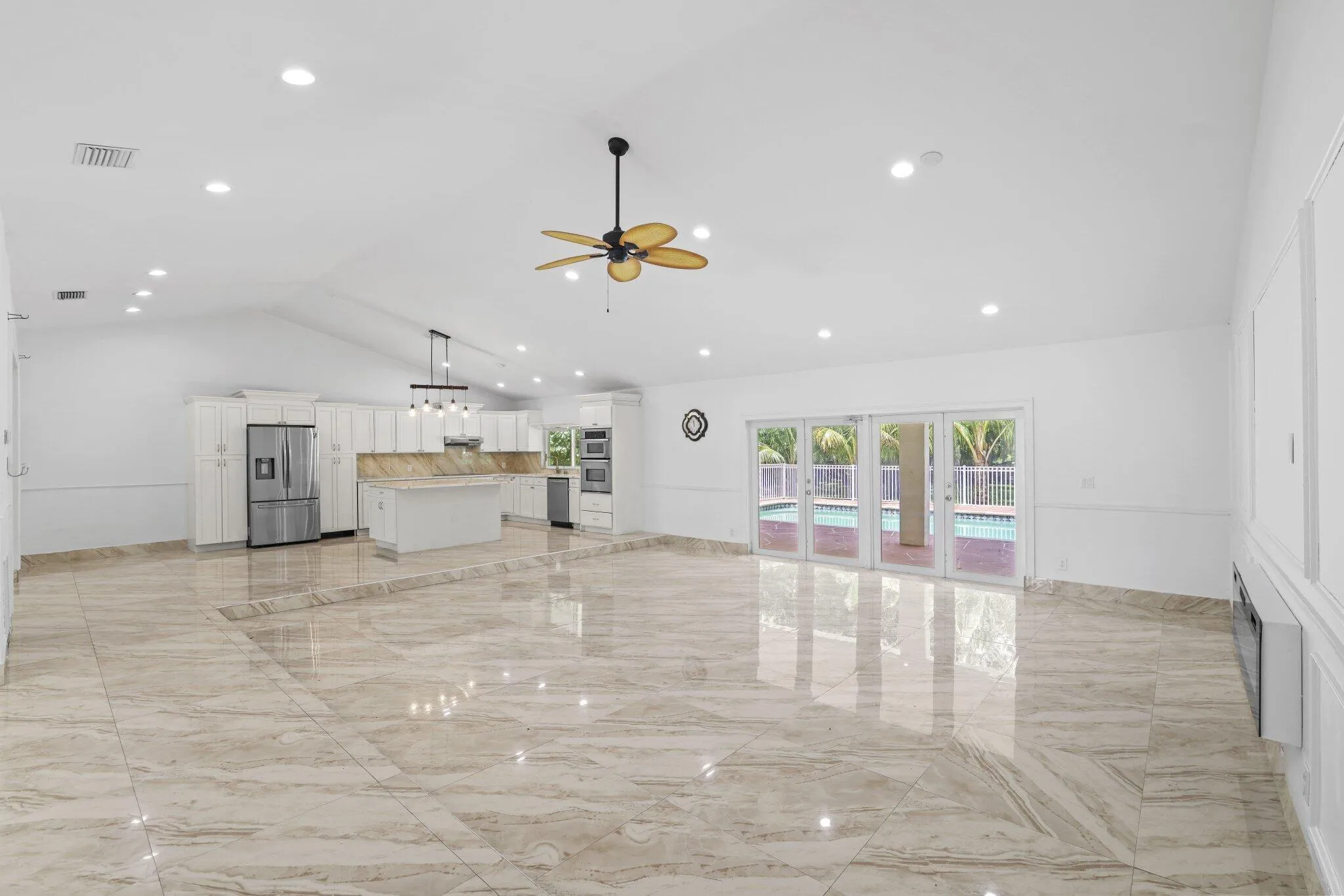 6344 NW 74th Terr - 15.jpg-SMALL