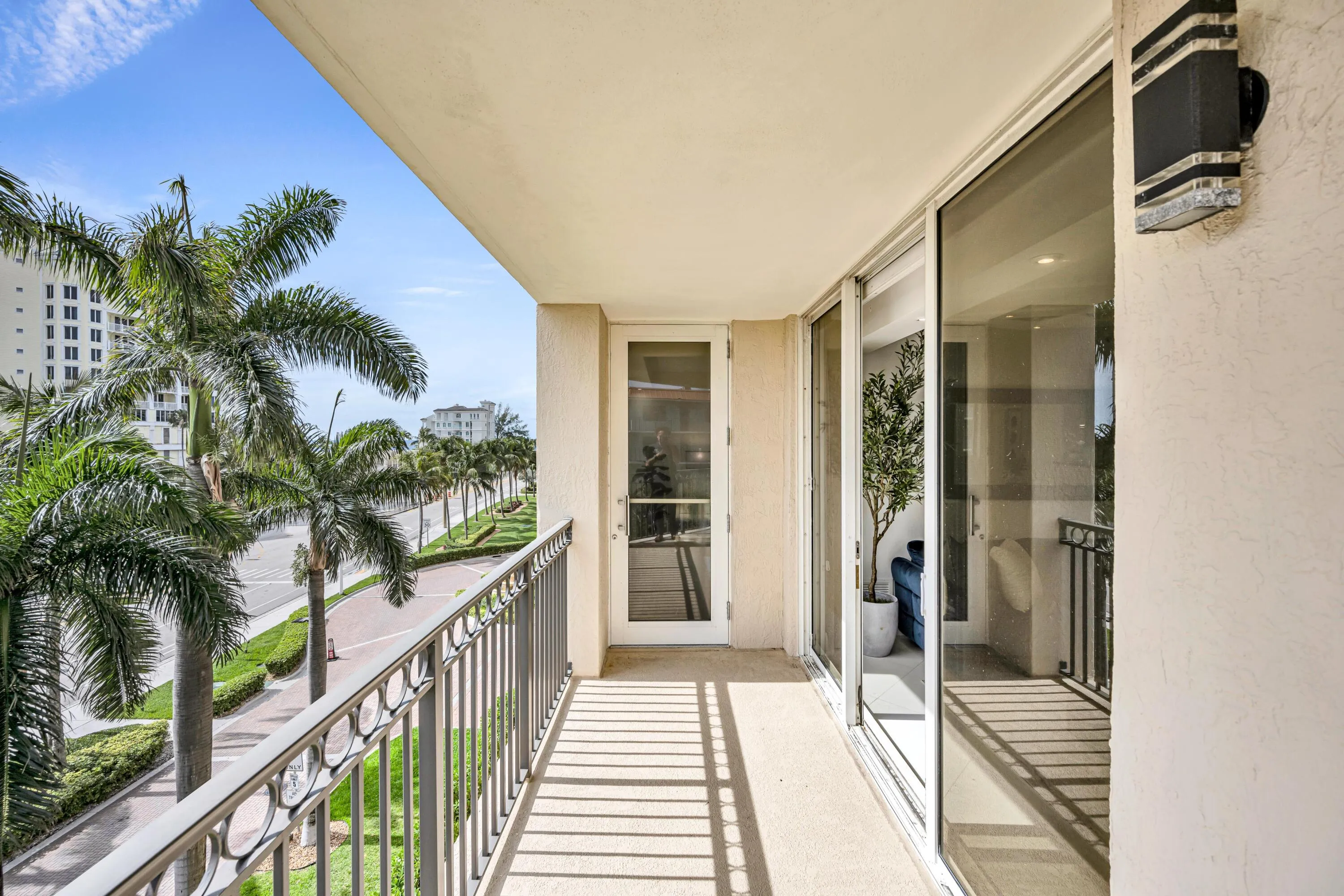 2011 N OCEAN BLVD #405N-13