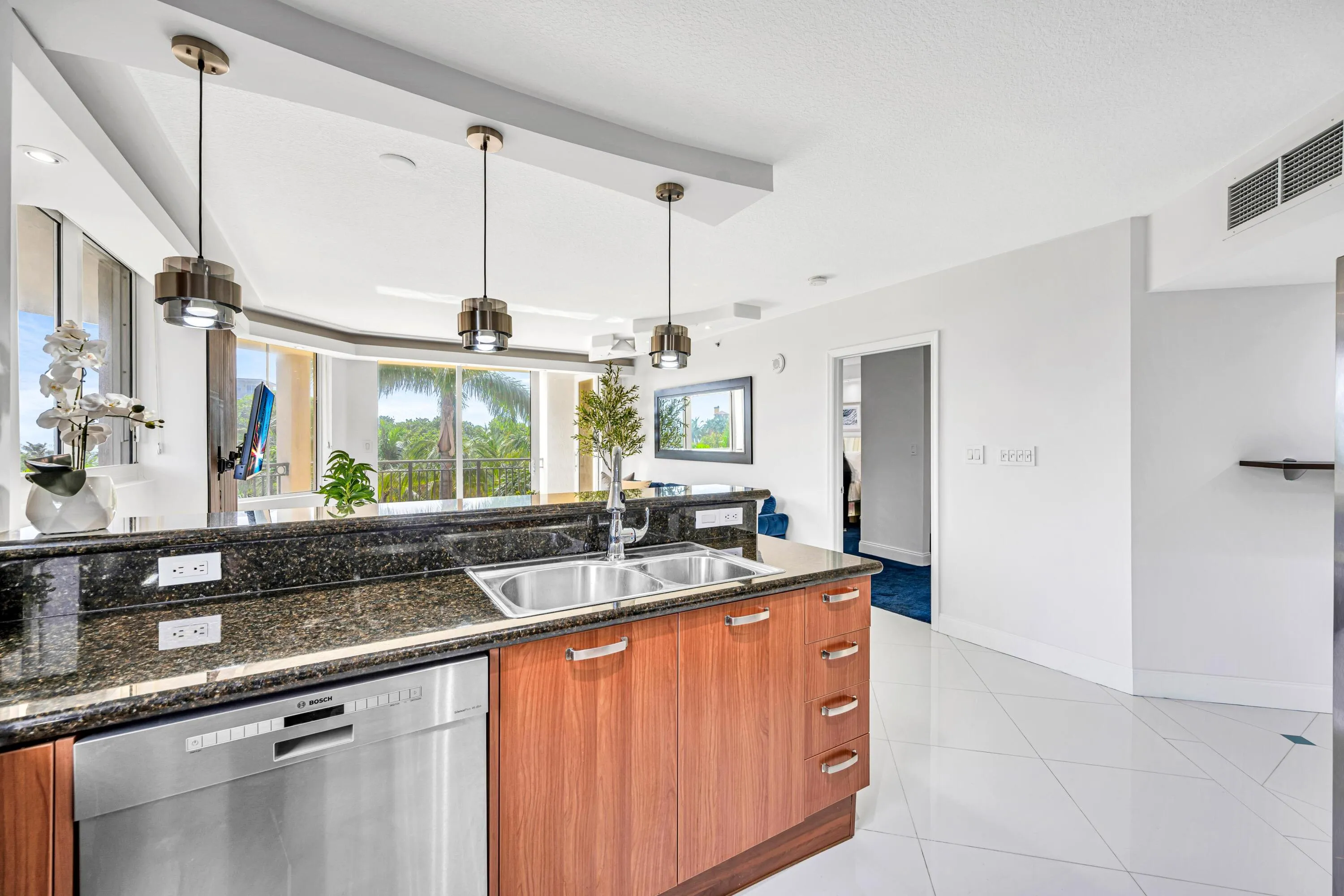 2011 N OCEAN BLVD #405N-26