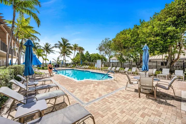 2011 N OCEAN BLVD #405N-62