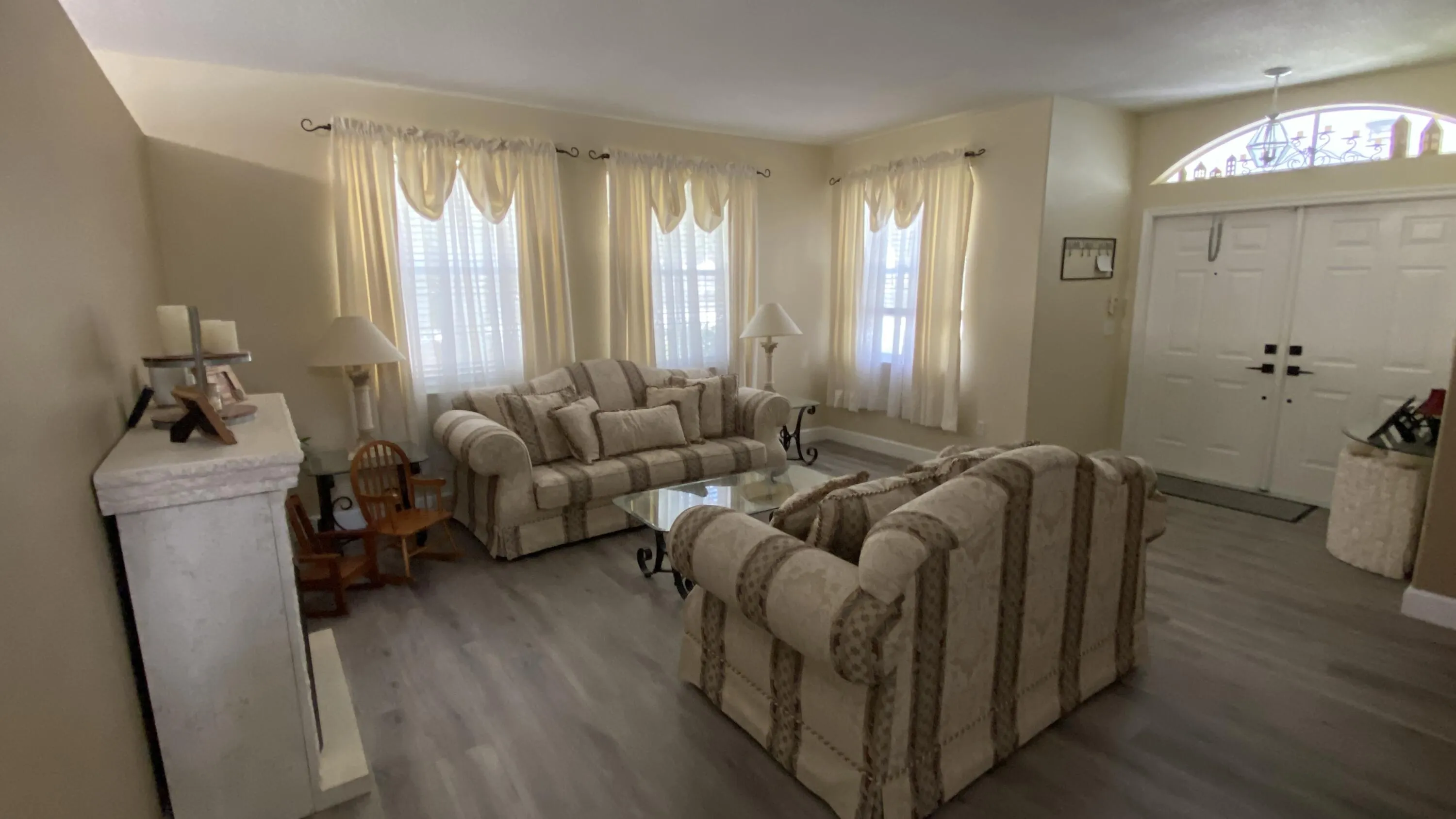Living Room 3
