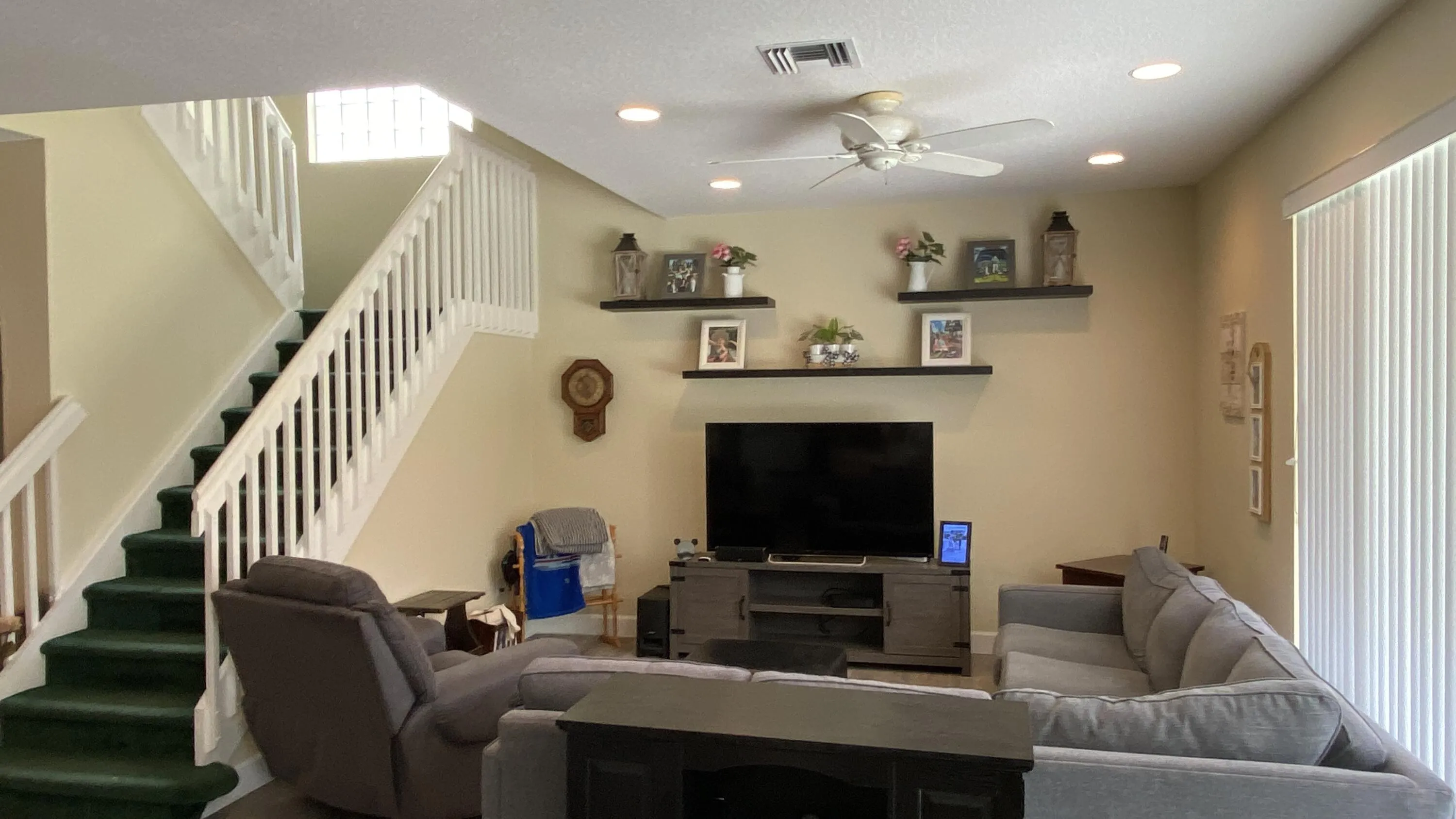Family Room 4