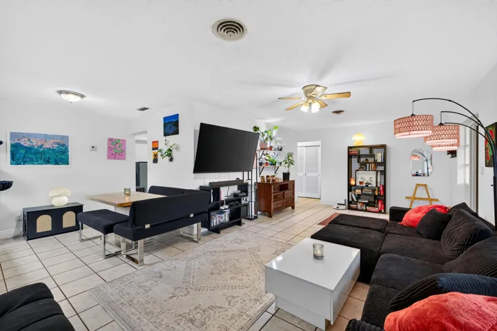 12-web-or-mls-699A2323