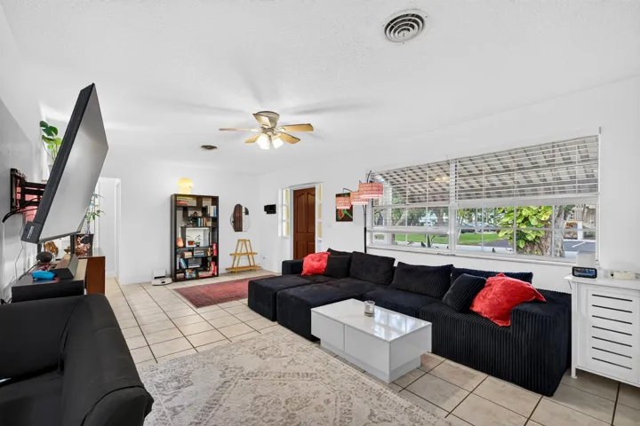 20-web-or-mls-699A2376