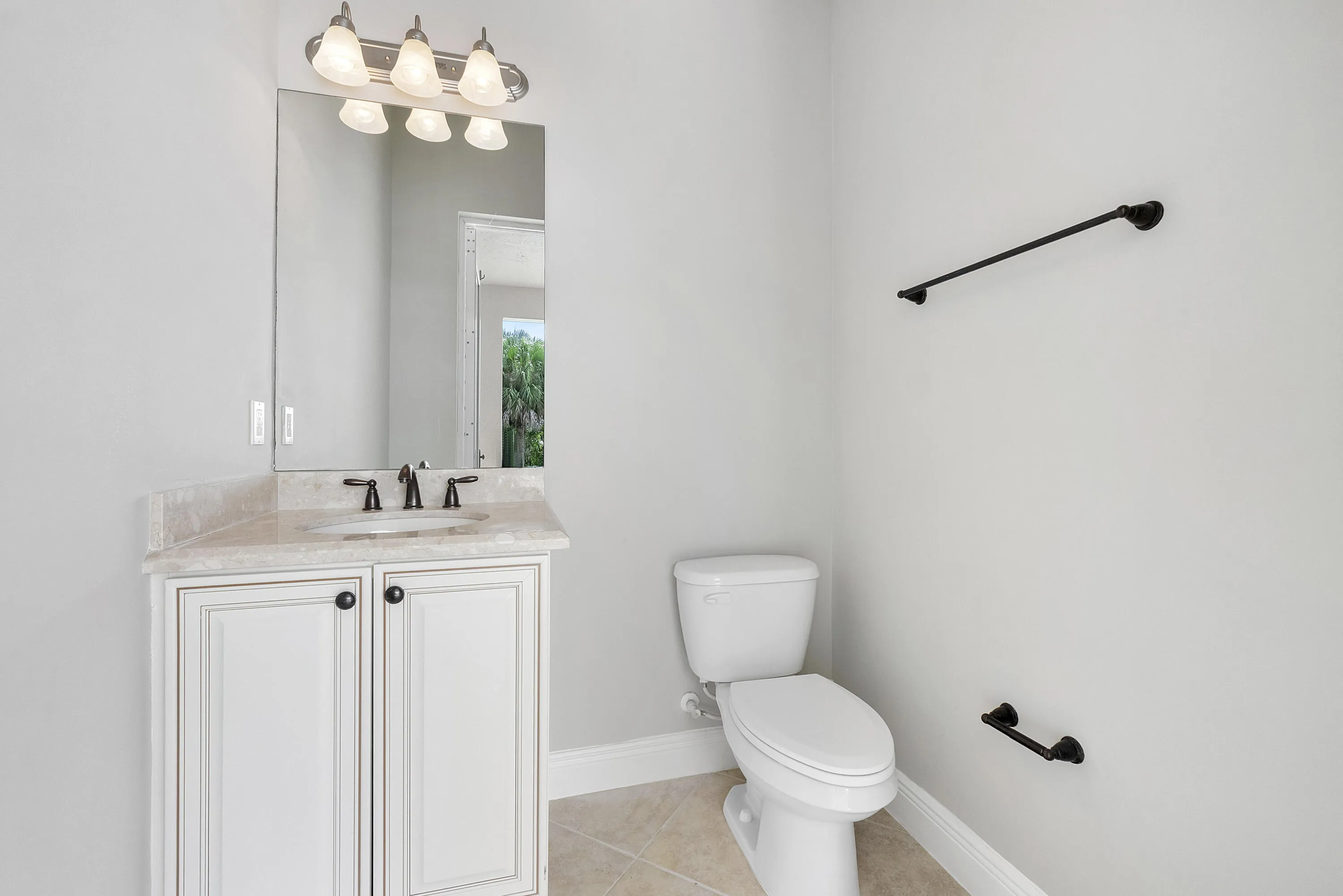8050 Nw 121st Dr_069