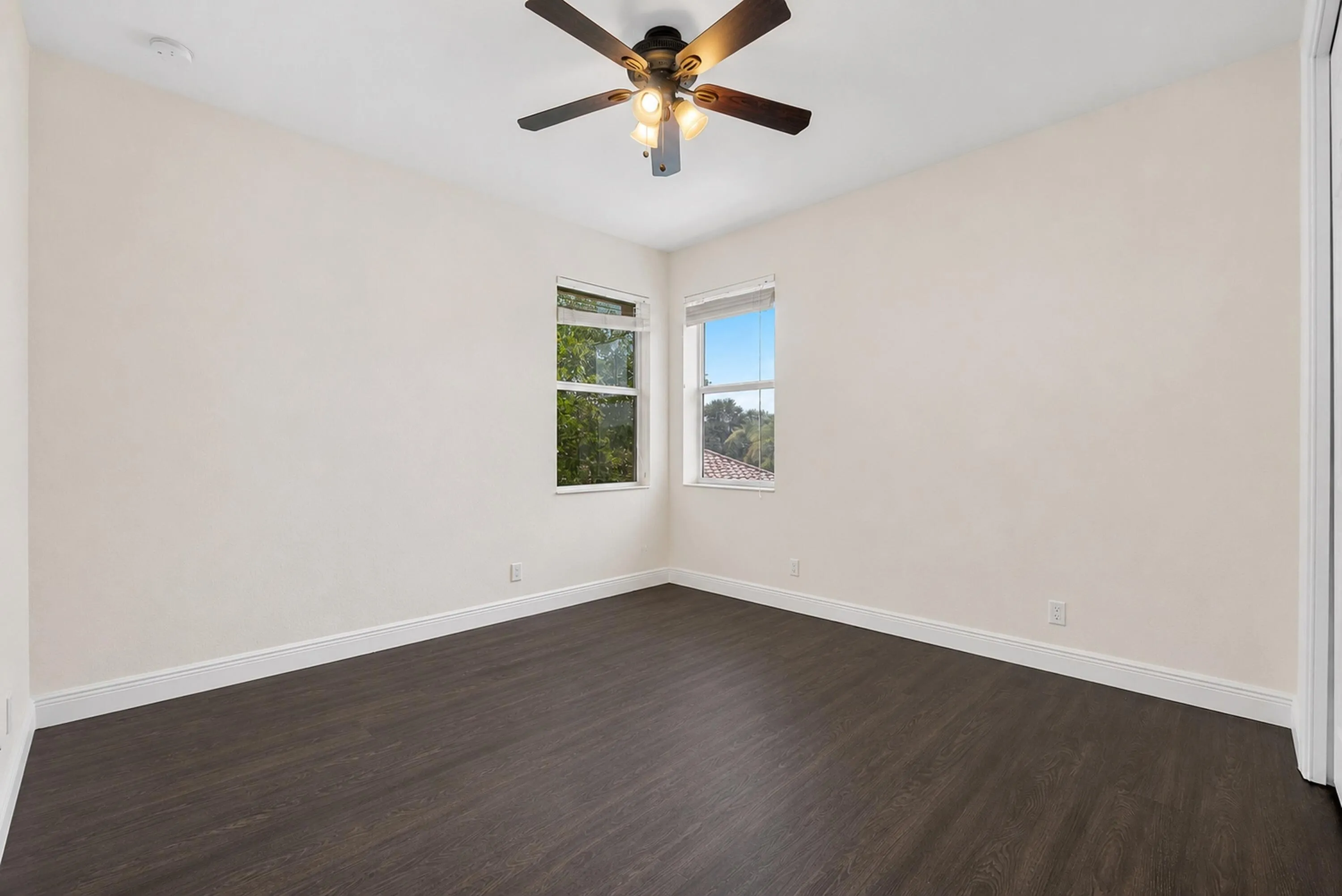 8050 Nw 121st Dr_059 2