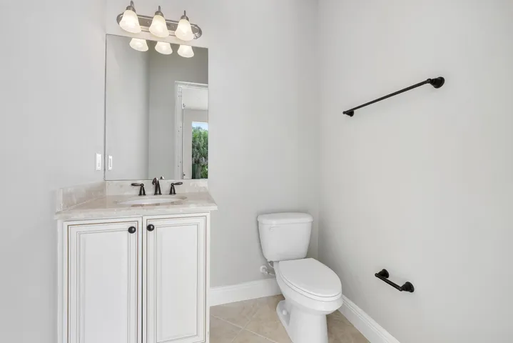 8050 Nw 121st Dr_069