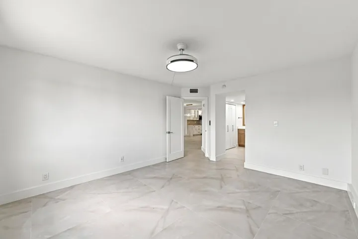 22_stl_8342
