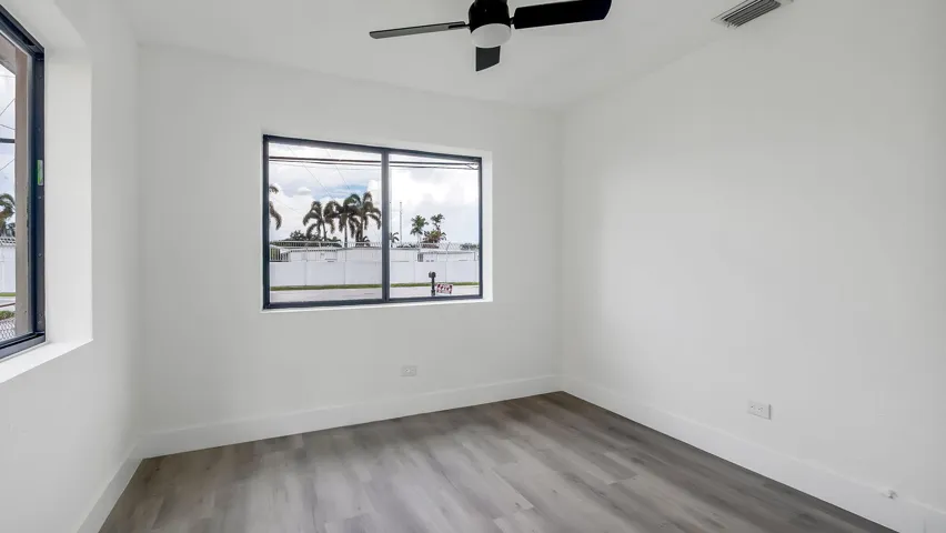 2-web-or-mls-DSC08184