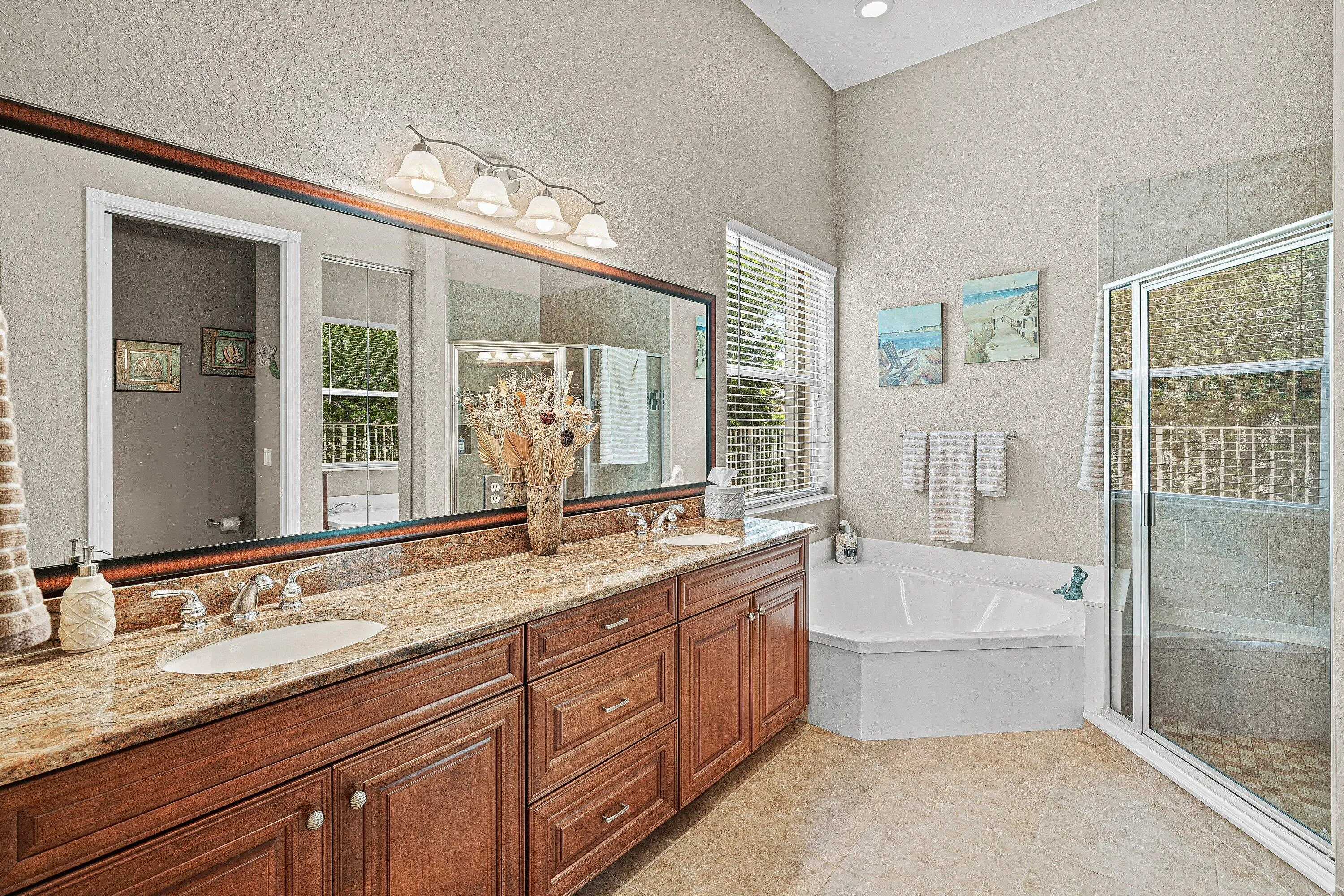 022-18648OceanMistDrive-BocaRaton-FL-334