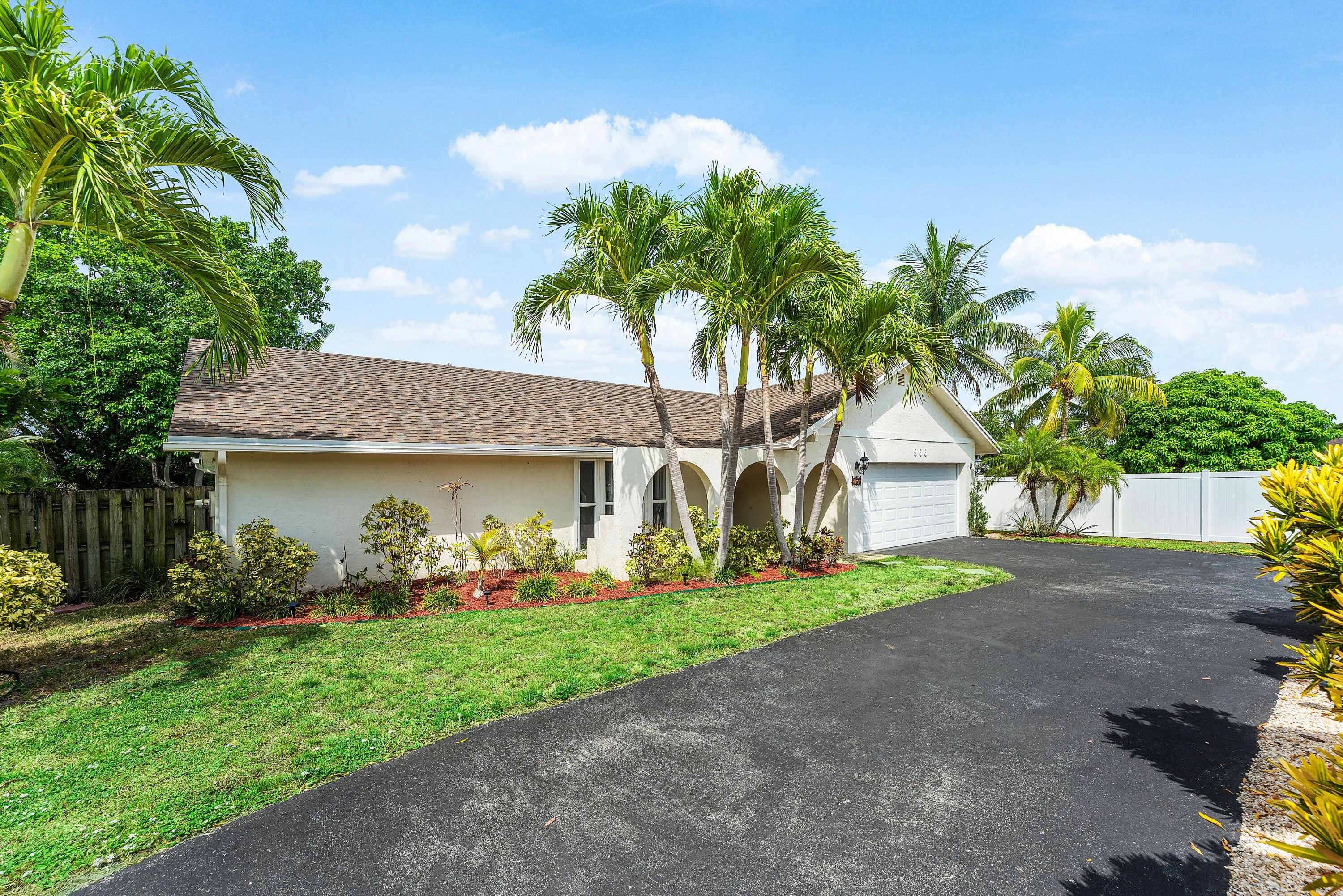 002-966Northwest37thAvenue-DelrayBeach-F
