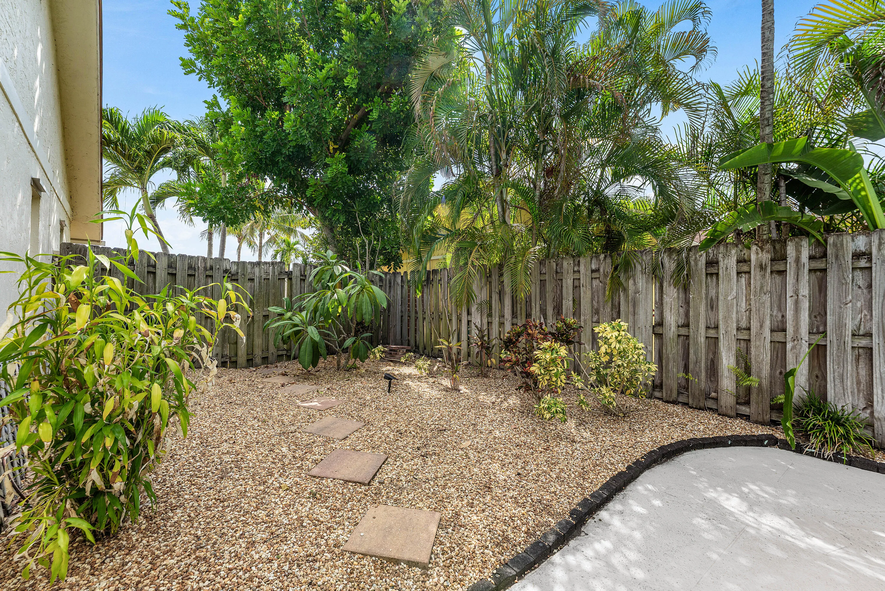 038-966Northwest37thAvenue-DelrayBeach-F