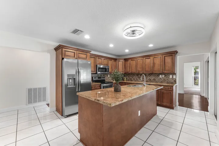 014-966Northwest37thAvenue-DelrayBeach-F