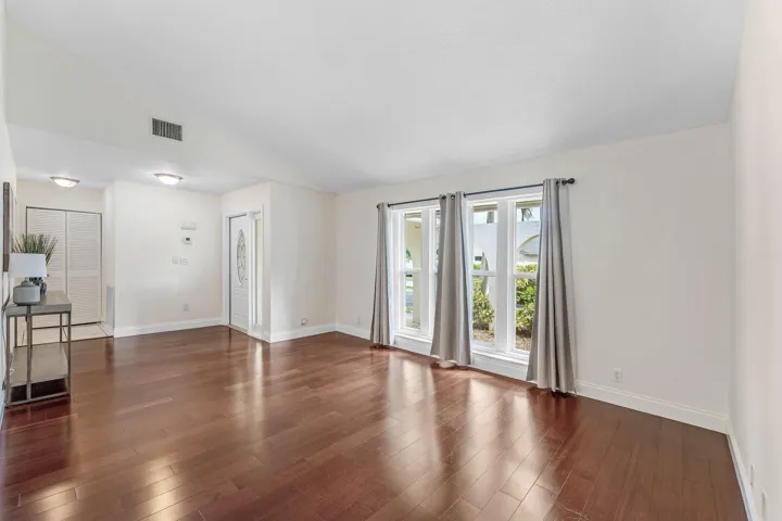 009-966Northwest37thAvenue-DelrayBeach-F