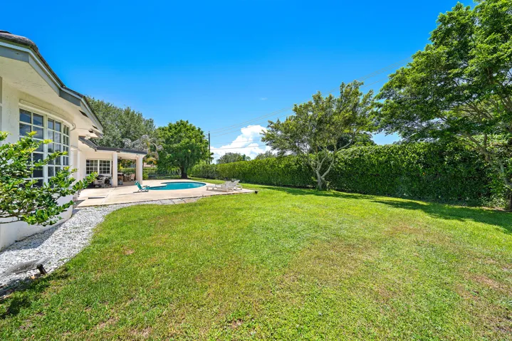 3 Loggerhead Ln-23