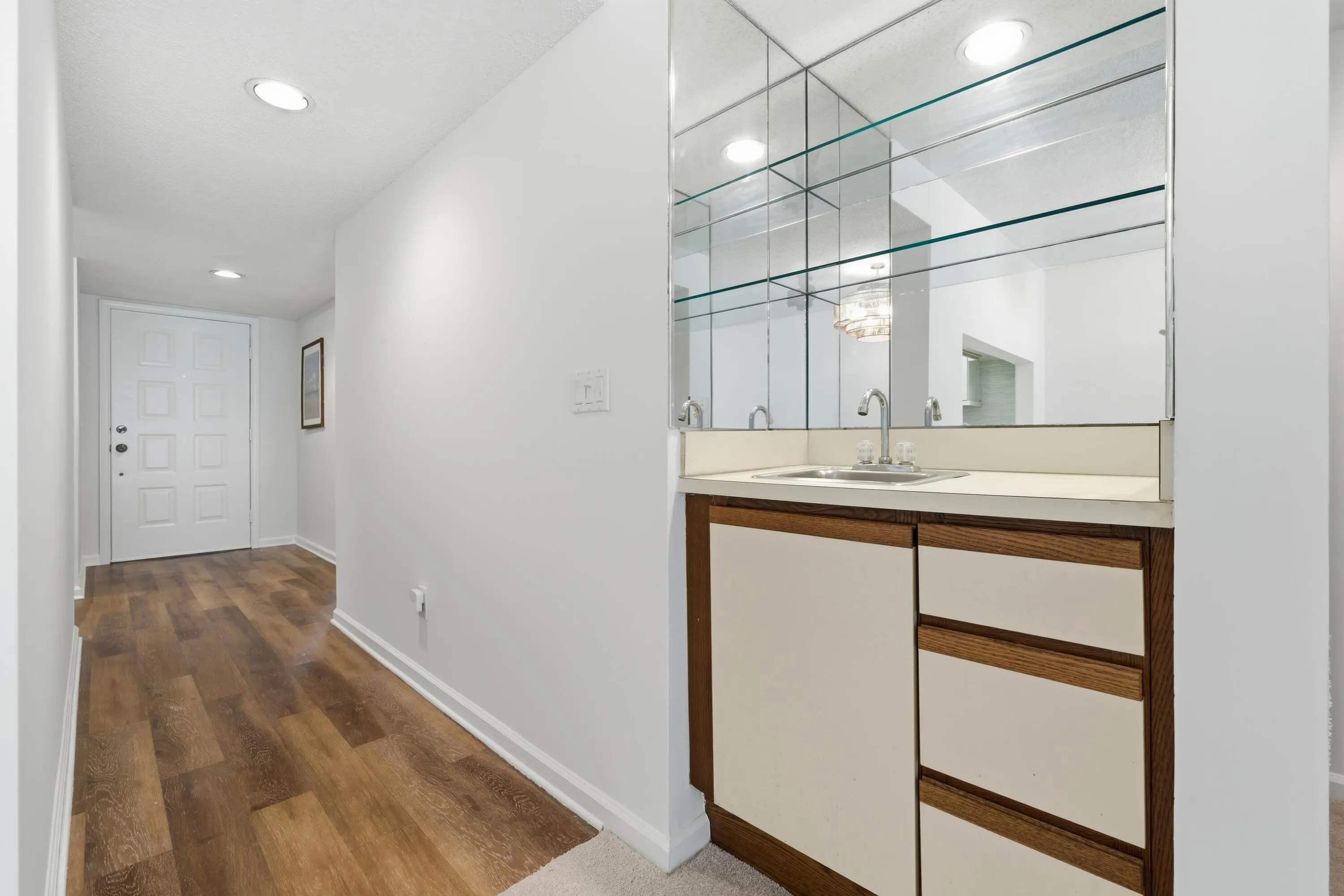 WET BAR