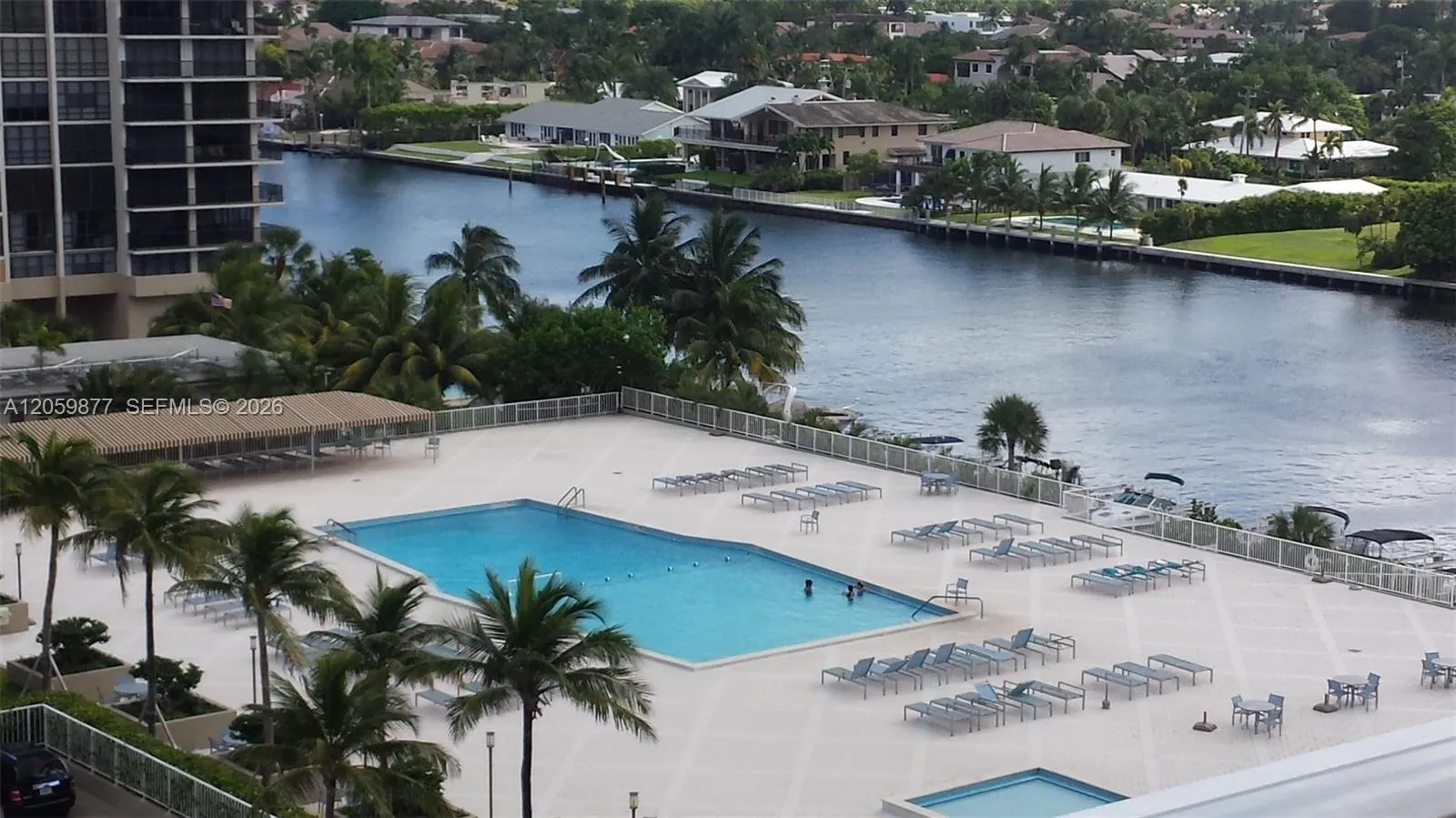bayside pool to enjoy also.
